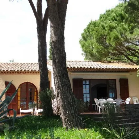 Villa Climatisee 2 Chambres Avec Vue Sur La Mer Et Parking A Cavalaire-Sur-Mer - Fr-1-100-199 Cavalaire-sur-Mer