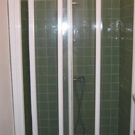 Climatisee 2 Avec Vue Sur La Et Parking A - Fr-1-100-199